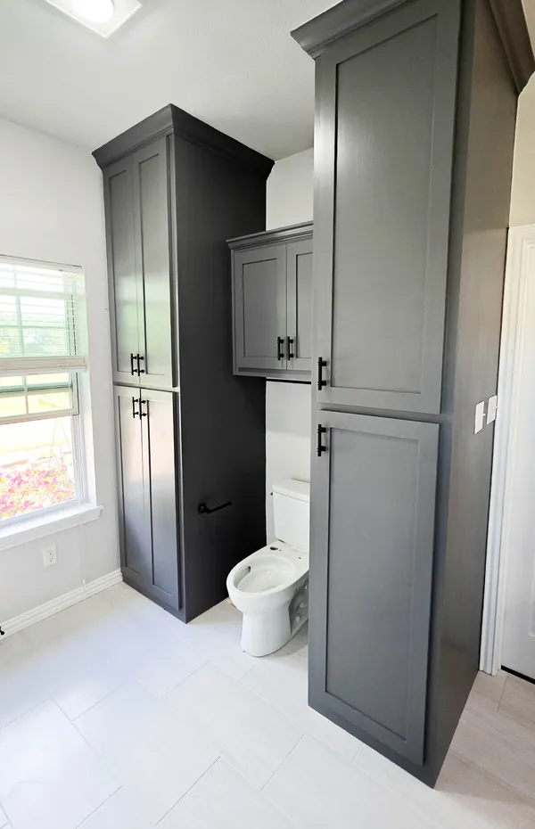 Greenville Premium Master Bath view 4