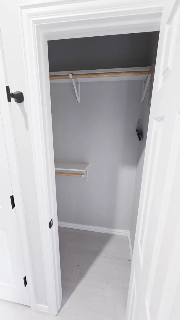 Greenville Premium Master Bath view 6