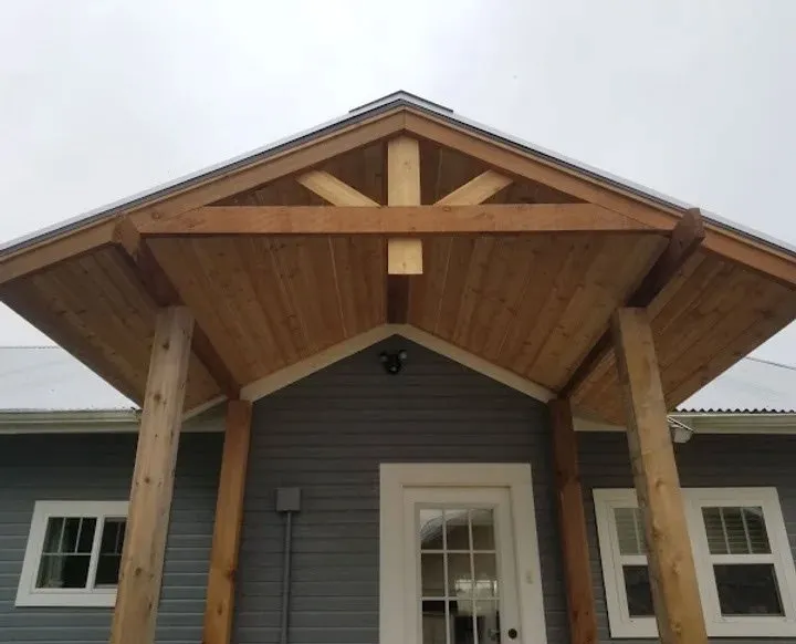 Completed view of the Greenville elevated cedar deck