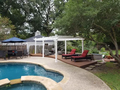 Roger England DECKS & PATIOS Service
